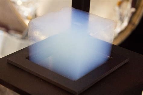  Aerogel: Un Materiale Incredibile per l'Isolamento Termico e la Cattura di CO2?